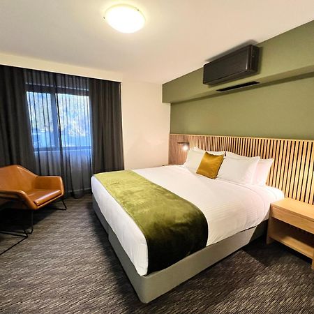 Mill Hotel Milperra Panania 外观 照片