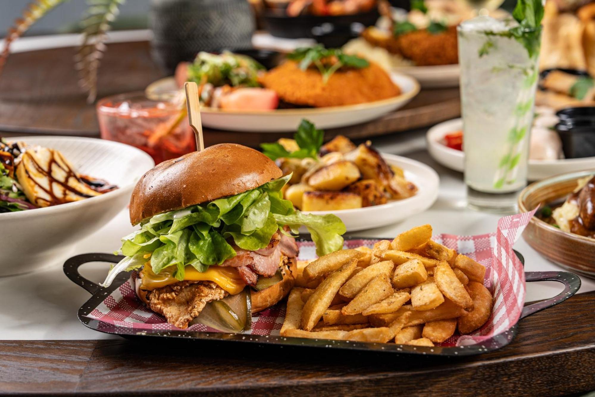 Mill Hotel Milperra Panania 外观 照片